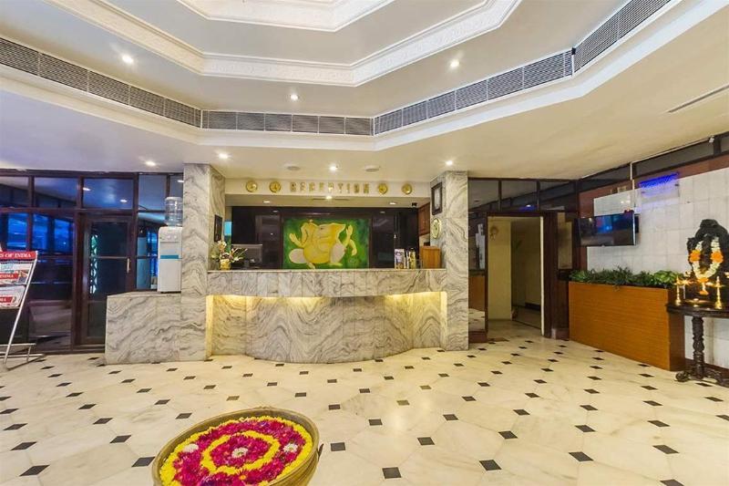 Hotel Mb International Palace Side Mysore Exterior foto